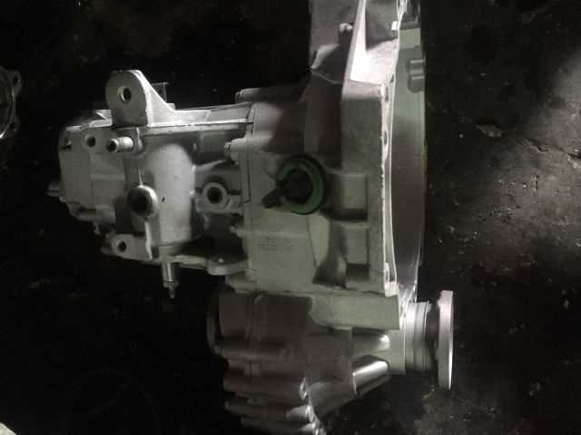 volkswagen vento 1998-2004 çıkma yedek şanzuman duu